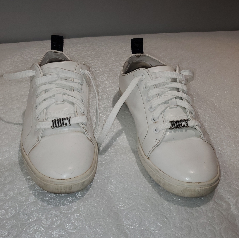 Ladies Juicy Couture Leather Sneakers 👟 Shoes
